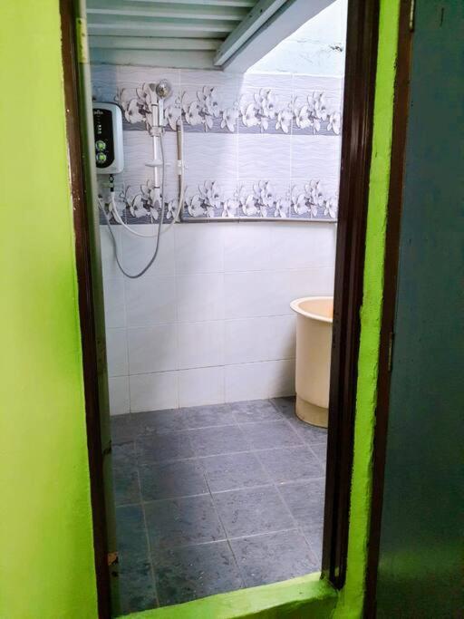 Syukur Homestay Ипох Екстериор снимка
