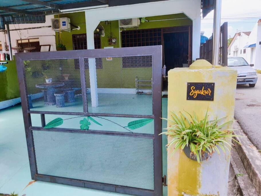 Syukur Homestay Ипох Екстериор снимка